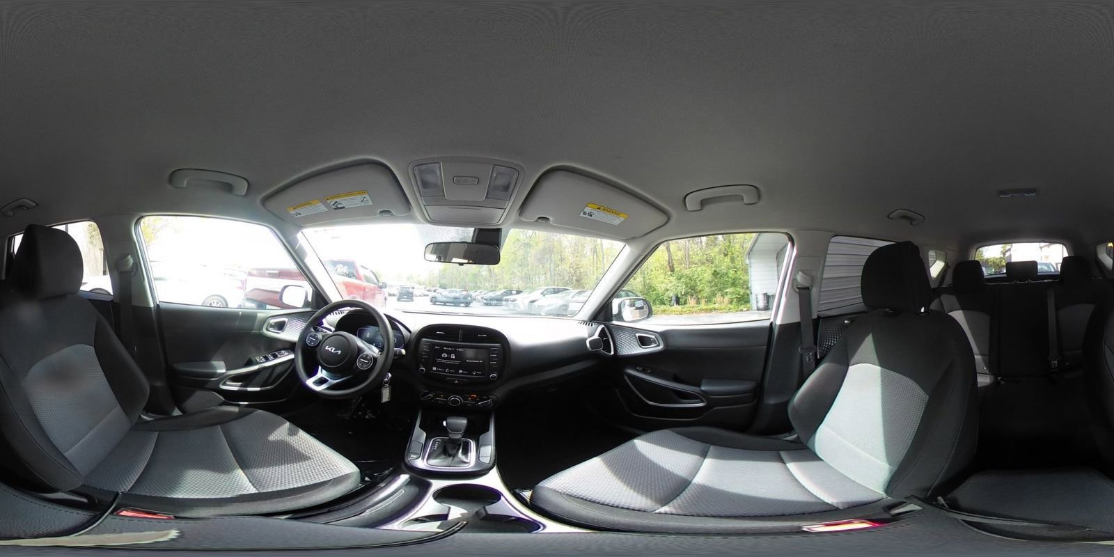 Used 2025 Kia Soul LX w/ LX Technology Package image 37
