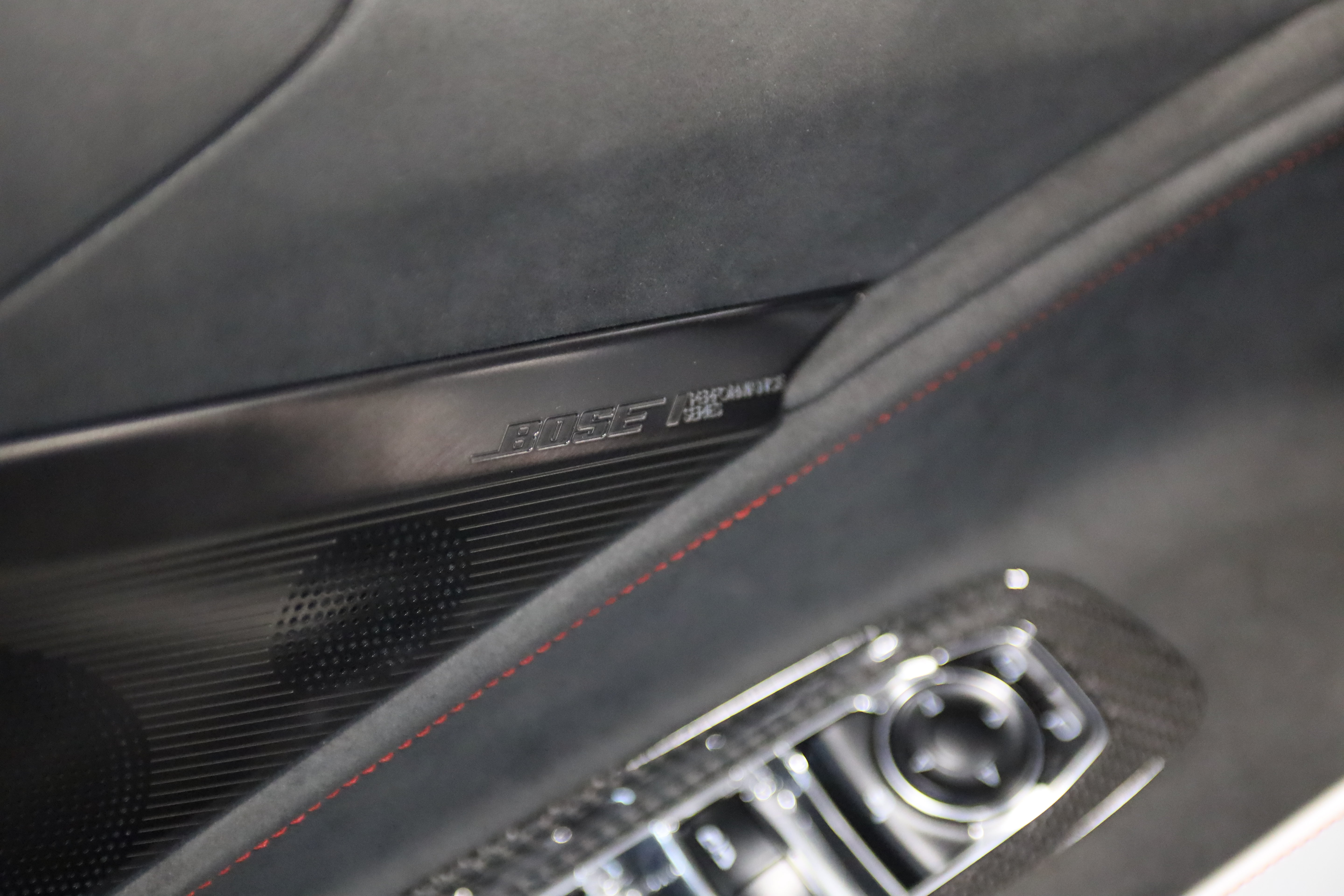 Used 2023 Chevrolet Corvette Stingray Premium Conv w/ Z51 Performance Package RWD image 19