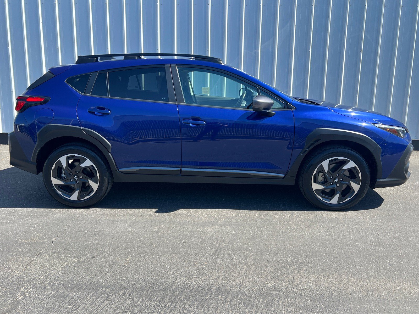 Used 2024 Subaru Crosstrek 2.5i Limited w/ Crosstrek Mirror Package AWD/4WD image 7