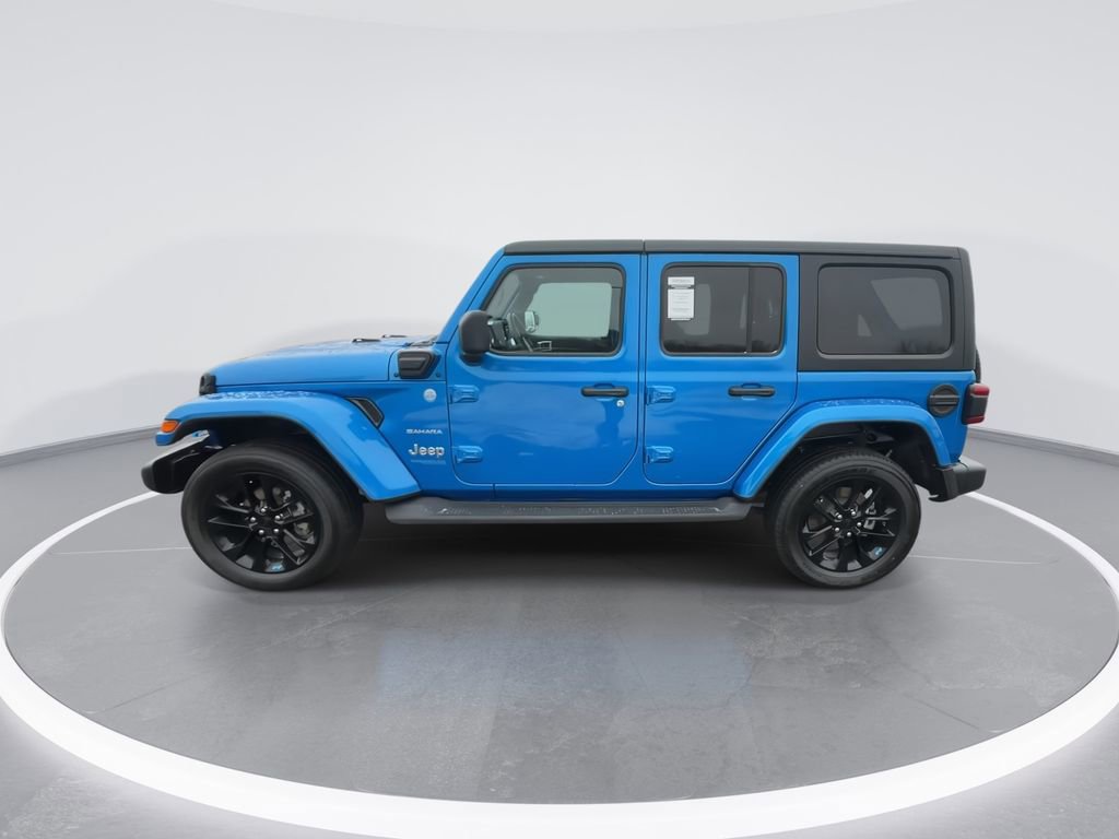 Used 2022 Jeep Wrangler Unlimited Sahara w/ Cold Weather Group image 5