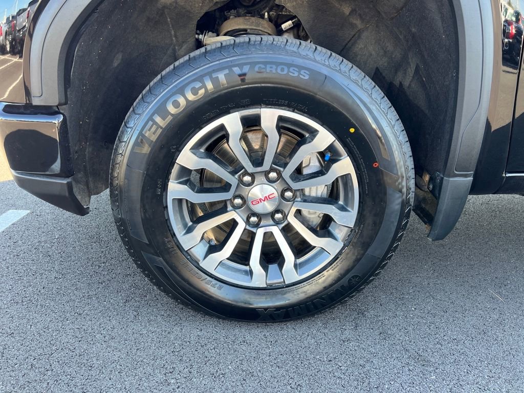 Used 2023 GMC Sierra 1500 AT4 image 12