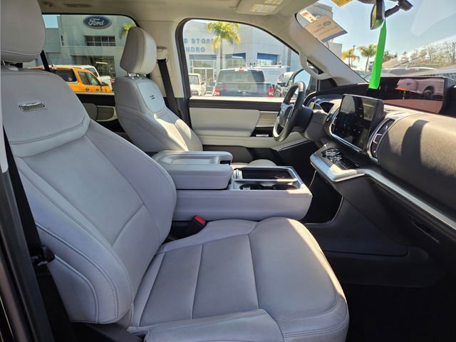 Certified 2025 Ford Expedition Max Platinum image 14