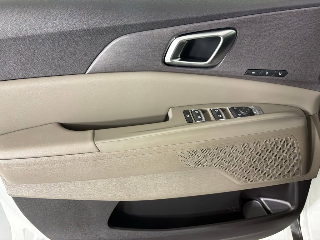 New 2026 Kia Carnival SX image 19