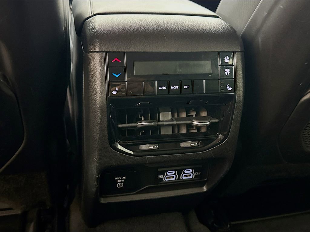 Used 2022 Jeep Grand Cherokee L Limited image 30