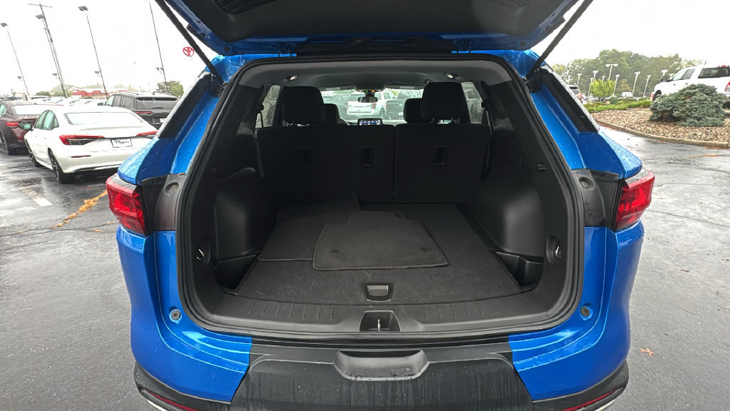 Used 2025 Chevrolet Blazer LT AWD/4WD image 28