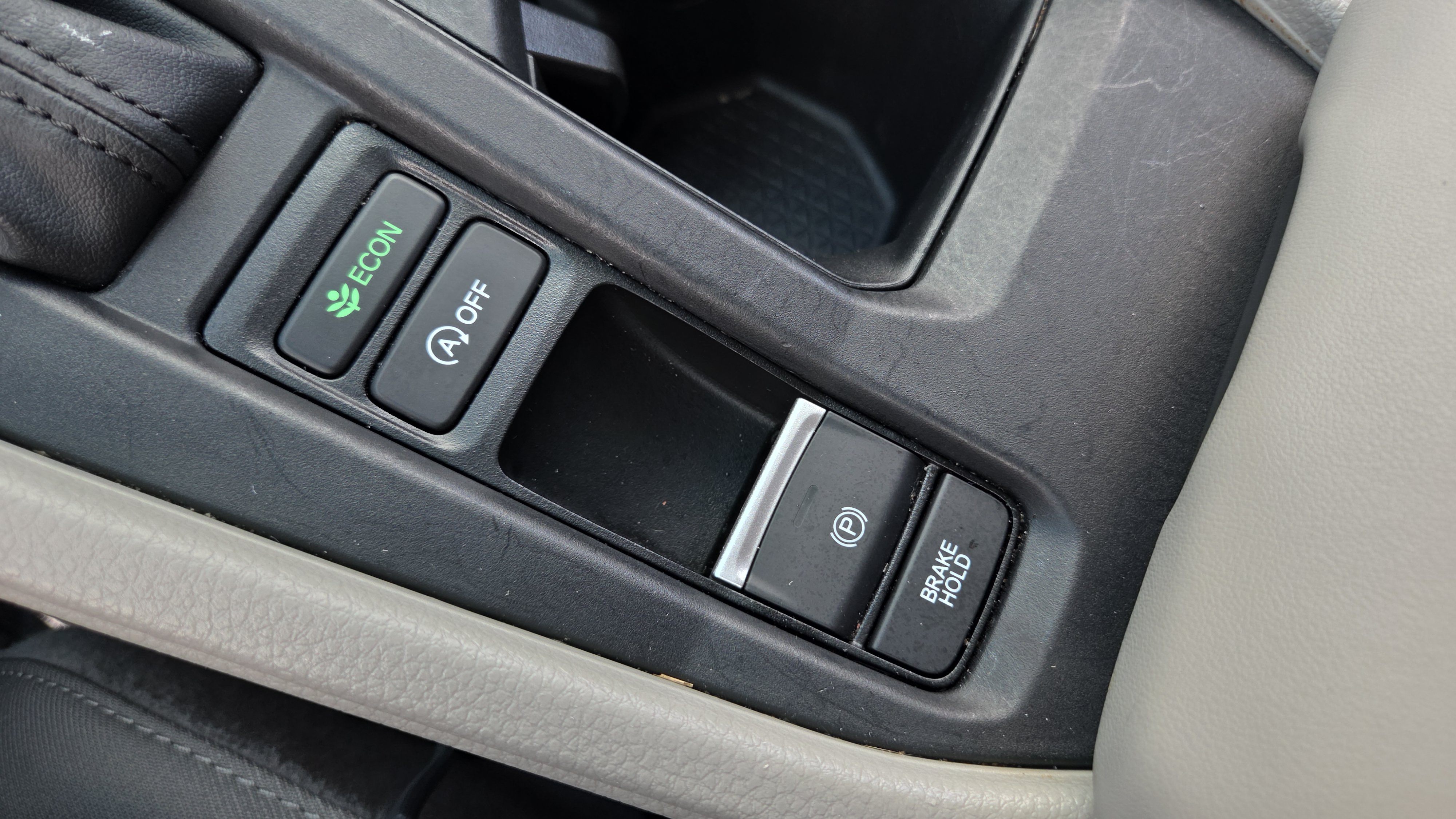Used 2023 Honda Accord EX image 33
