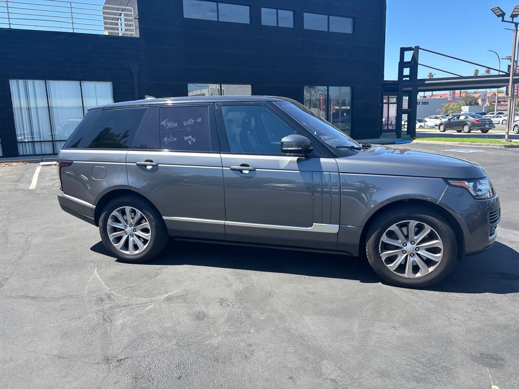 Used 2017 Land Rover Range Rover HSE AWD/4WD image 3