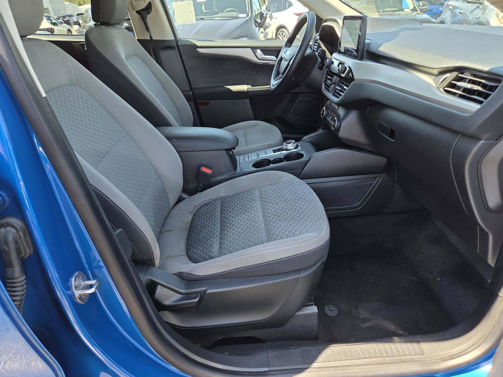 Used 2020 Ford Escape SE FWD image 20