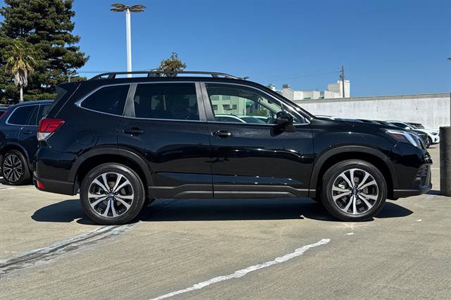 Used 2024 Subaru Forester Limited AWD/4WD image 2