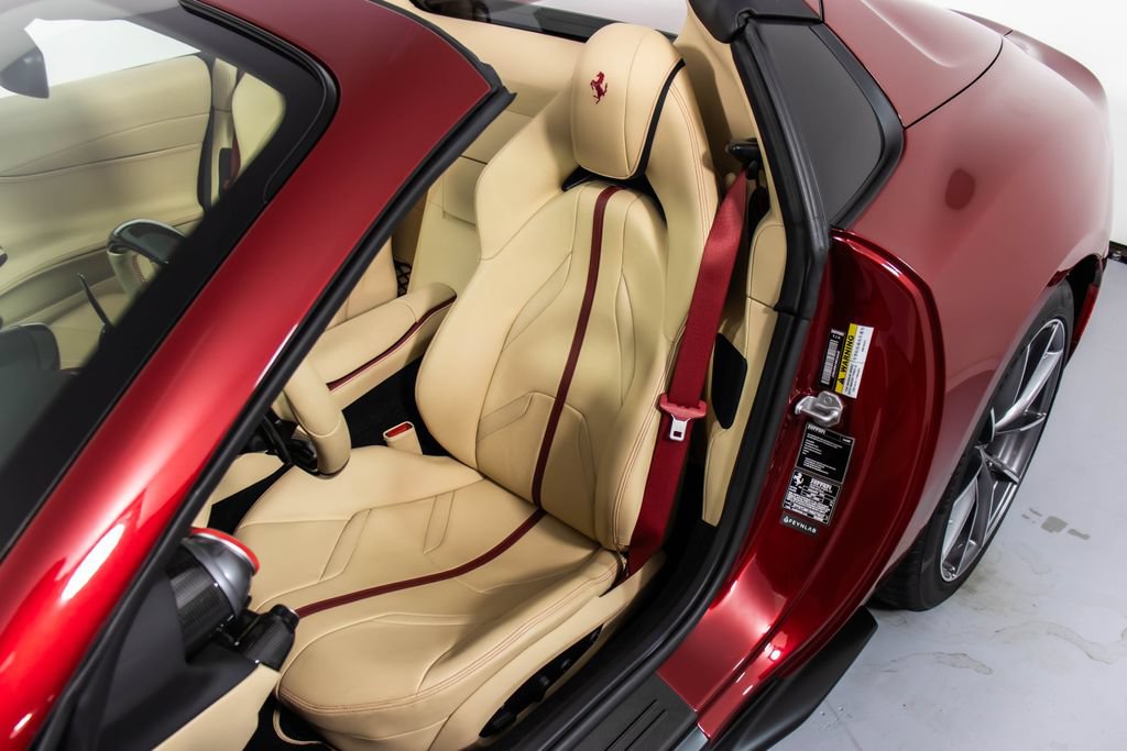 Certified 2022 Ferrari 812 GTS RWD image 44
