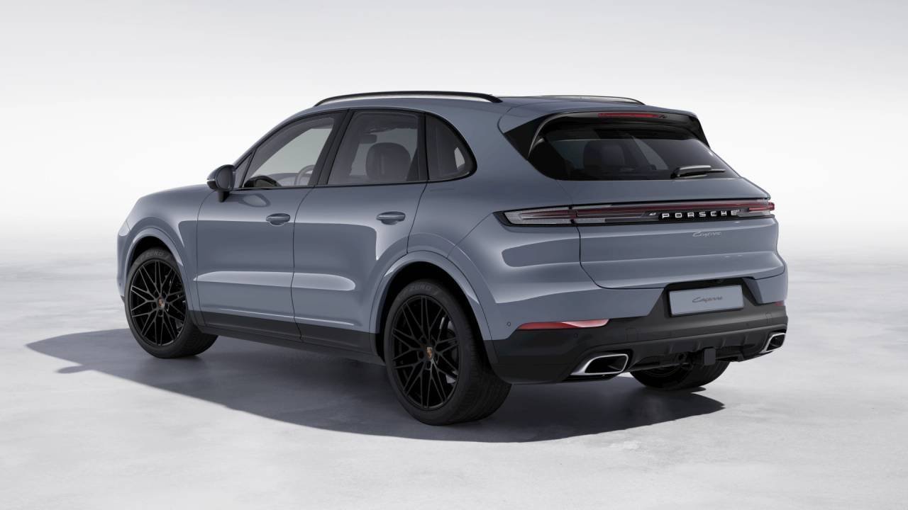 New 2026 Porsche Cayenne image 3