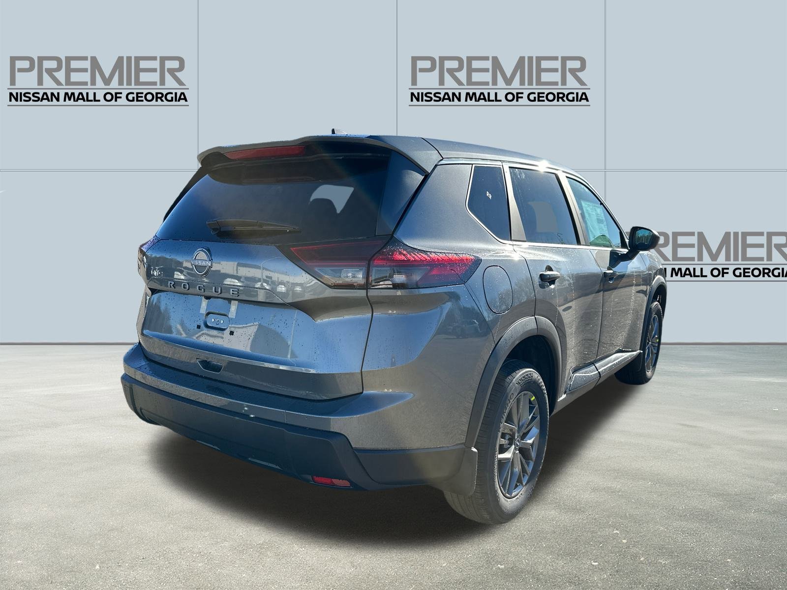 New 2026 Nissan Rogue S image 5