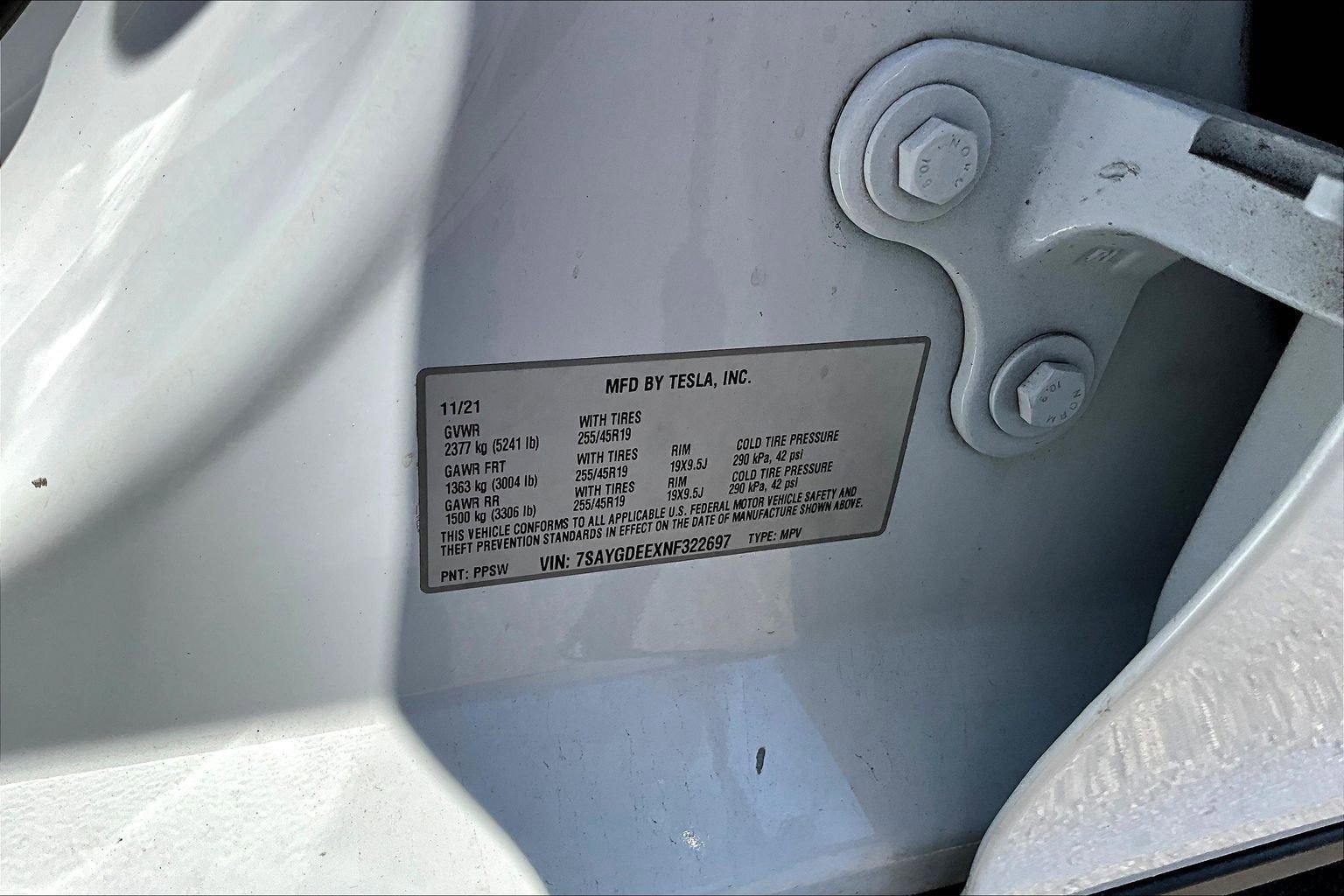 Used 2022 Tesla Model Y Long Range AWD/4WD image 17