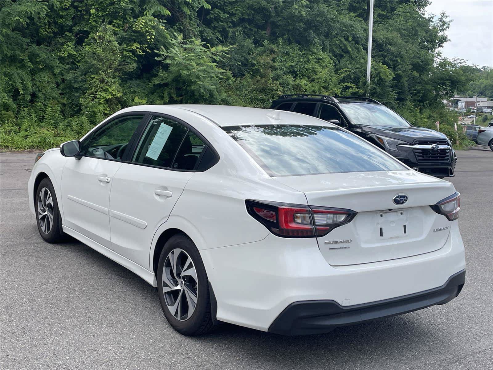 Certified 2025 Subaru Legacy Premium AWD/4WD image 3