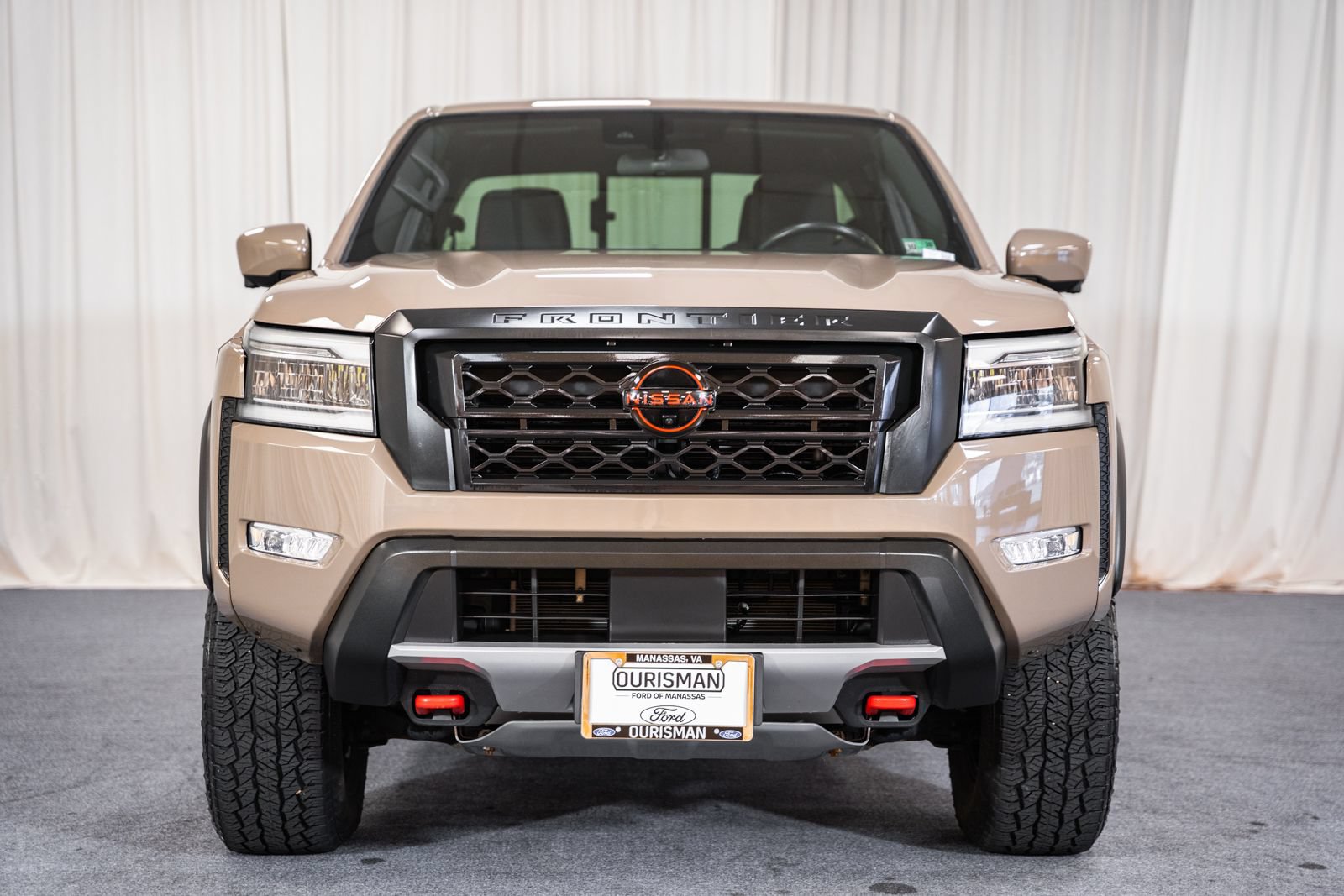 Used 2023 Nissan Frontier PRO-4X w/ Pro Convenience Package AWD/4WD image 2