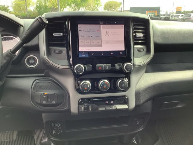 New 2026 RAM 2500 Tradesman w/ Chrome Appearance Group AWD/4WD image 17