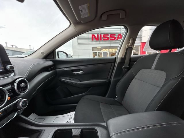 Used 2024 Nissan Sentra SV FWD image 44