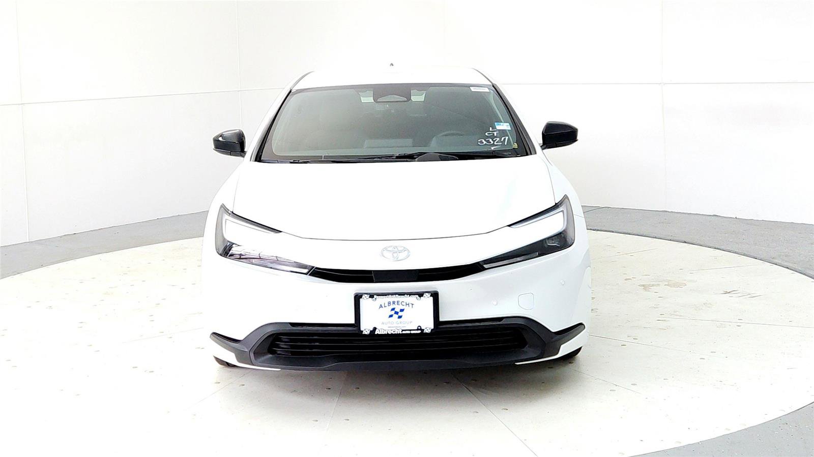 New 2026 Toyota Prius LE image 8
