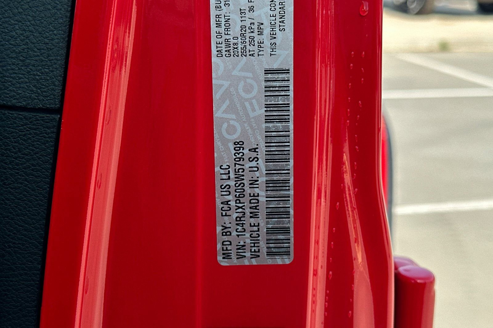 Used 2025 Jeep Wrangler Unlimited Sahara image 29