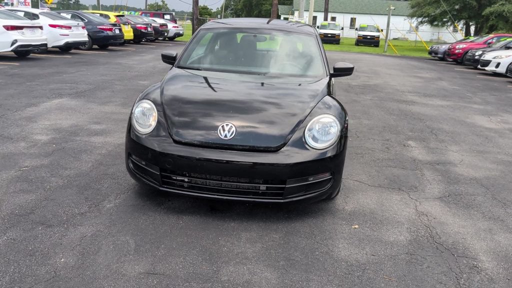 Used 2014 Volkswagen Beetle 2.5 FWD image 3