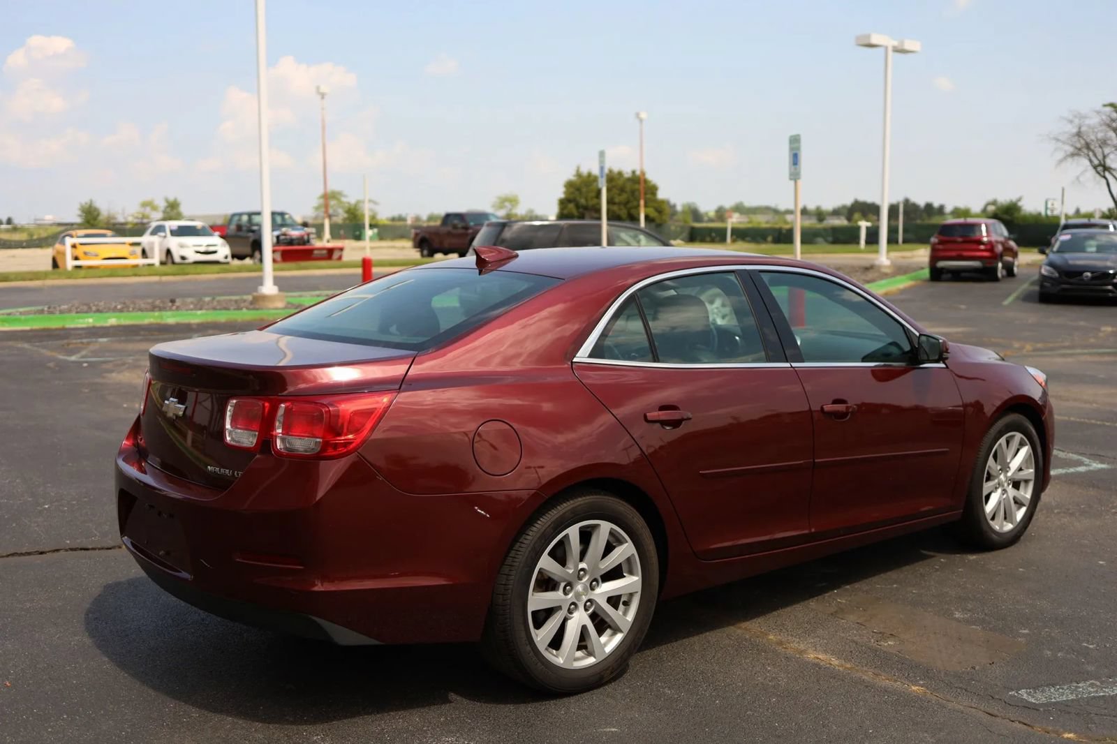 Used 2015 Chevrolet Malibu LT w/ Leather Package FWD image 5