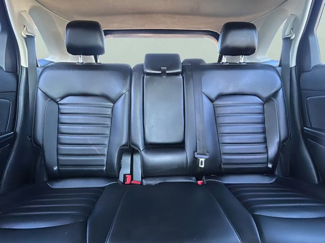 Used 2019 Ford Edge SEL w/ Equipment Group 201A image 17