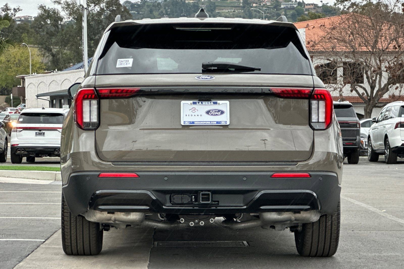 New 2026 Ford Explorer ST-Line w/ ST-Line Street Pack image 4