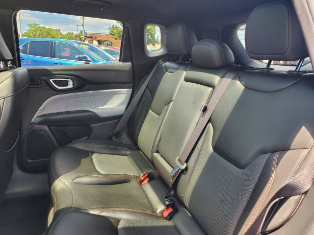 Used 2023 Jeep Compass Latitude w/ Sun and Sound Group AWD/4WD image 27