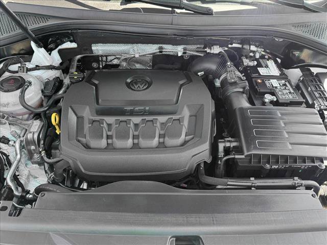Used 2020 Volkswagen Tiguan SE AWD/4WD image 21