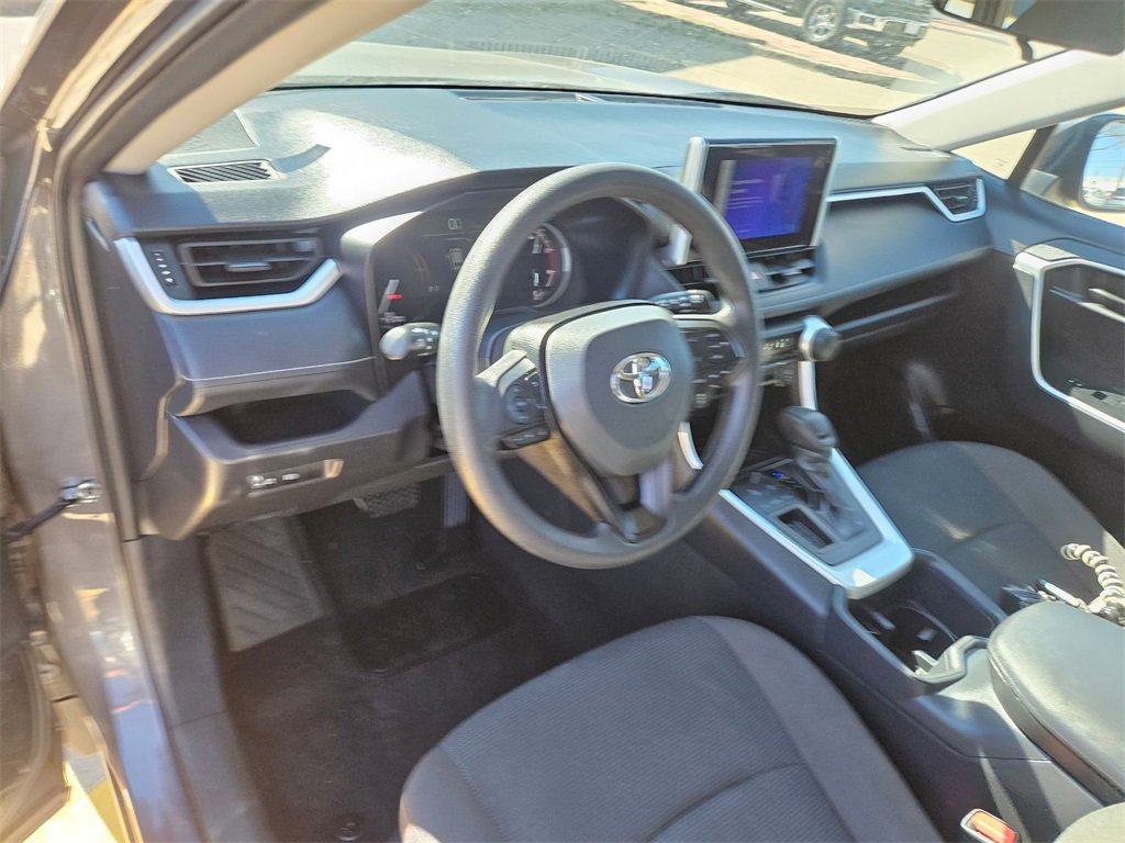 Used 2025 Toyota RAV4 LE image 14
