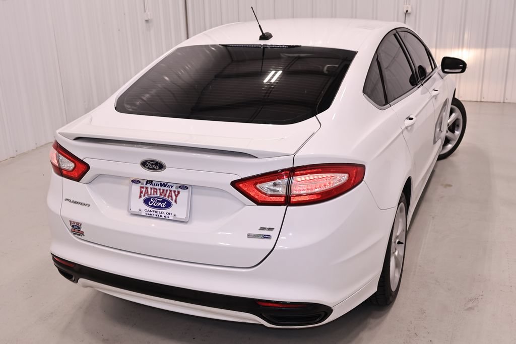 Used 2016 Ford Fusion SE w/ Equipment Group 201A AWD/4WD image 27