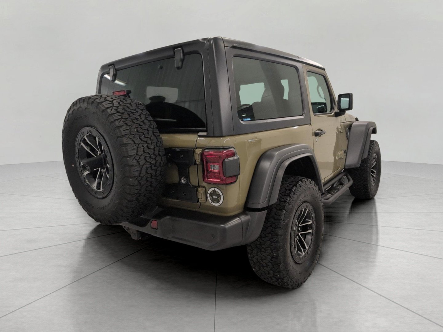 Used 2025 Jeep Wrangler Sport AWD/4WD image 19