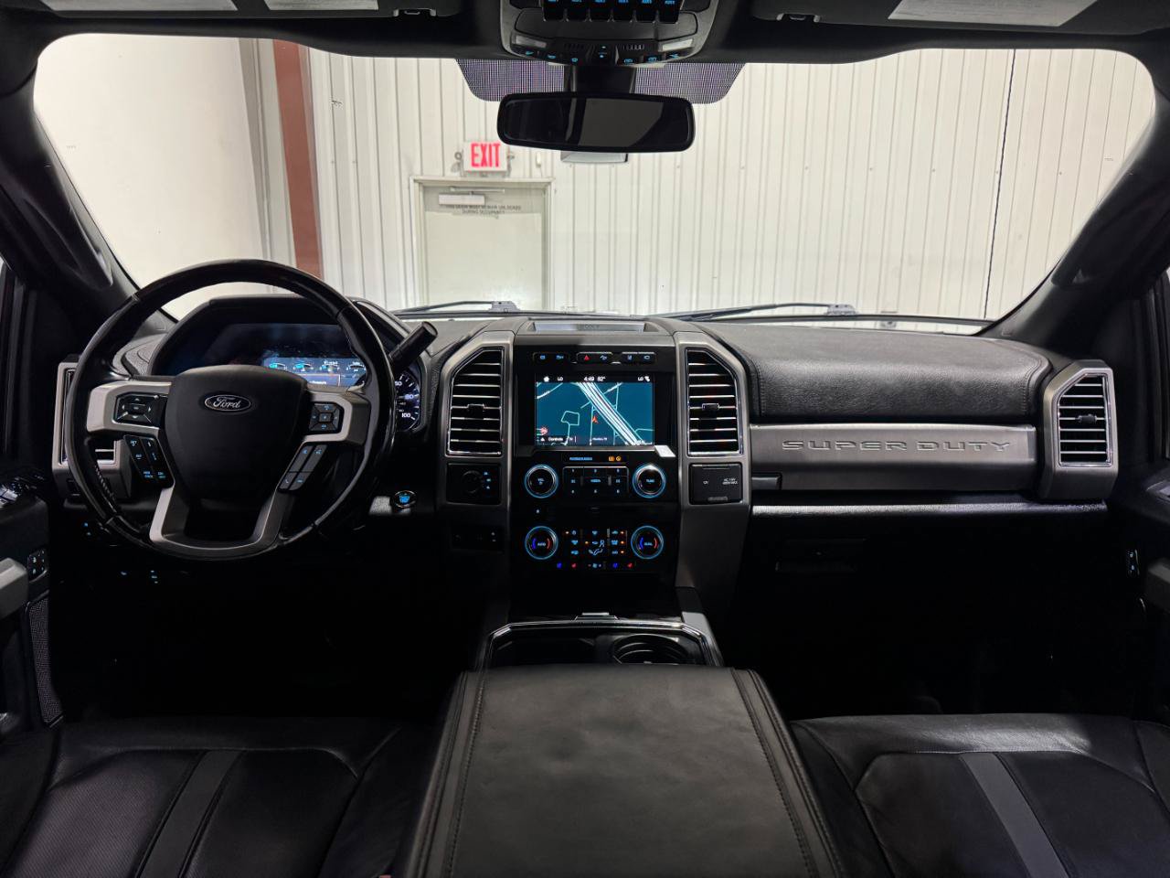 Used 2018 Ford F350 Platinum w/ Platinum Ultimate Package AWD/4WD image 19