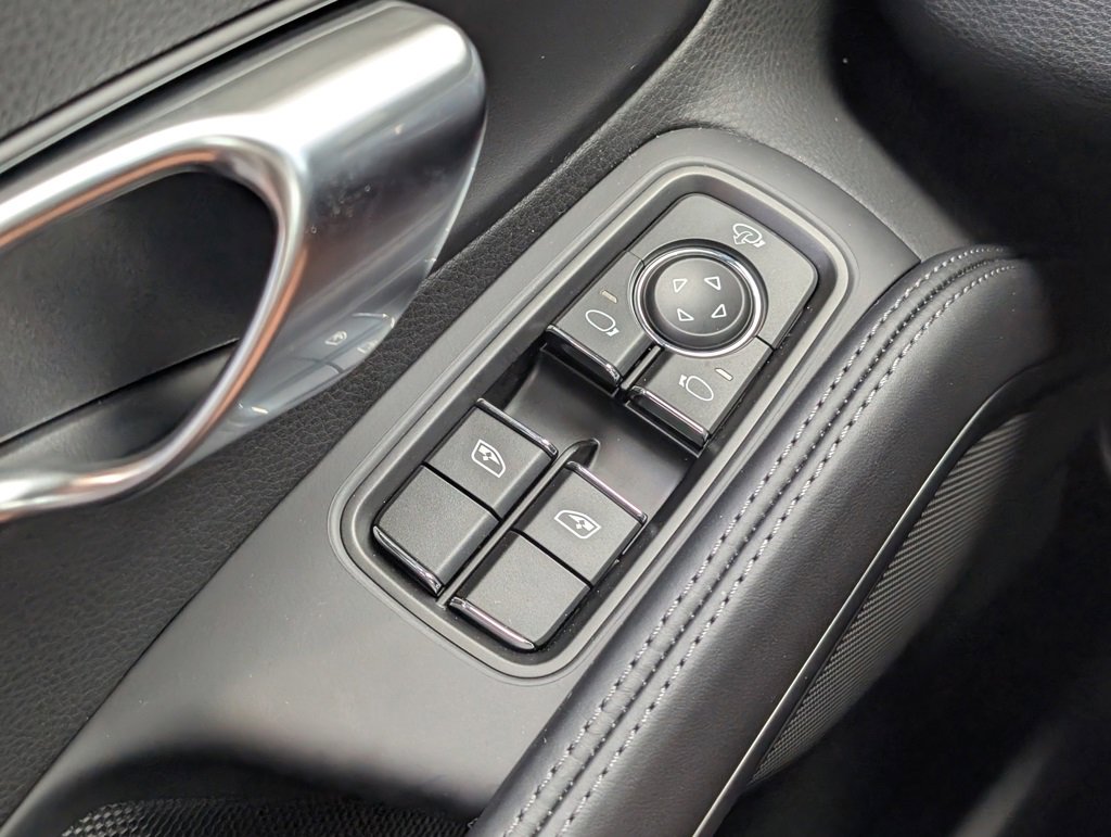 New 2025 Porsche 718 Cayman image 22