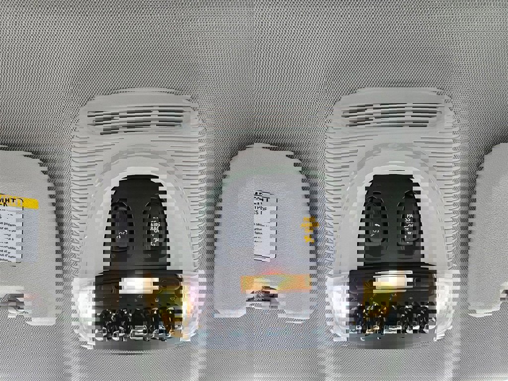 Used 2020 MINI Cooper Countryman S w/ Storage Package image 18