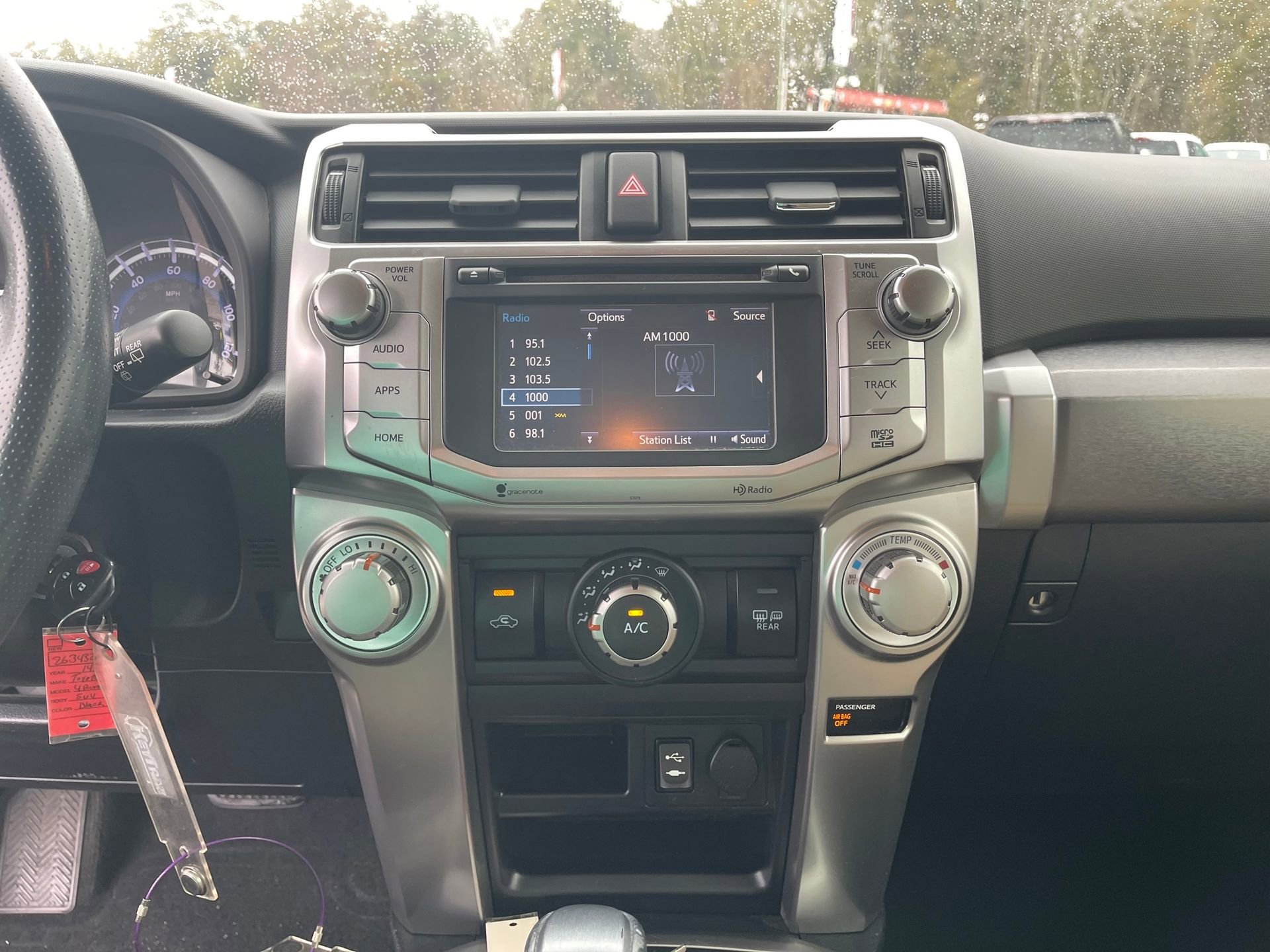 Used 2014 Toyota 4Runner SR5 image 19
