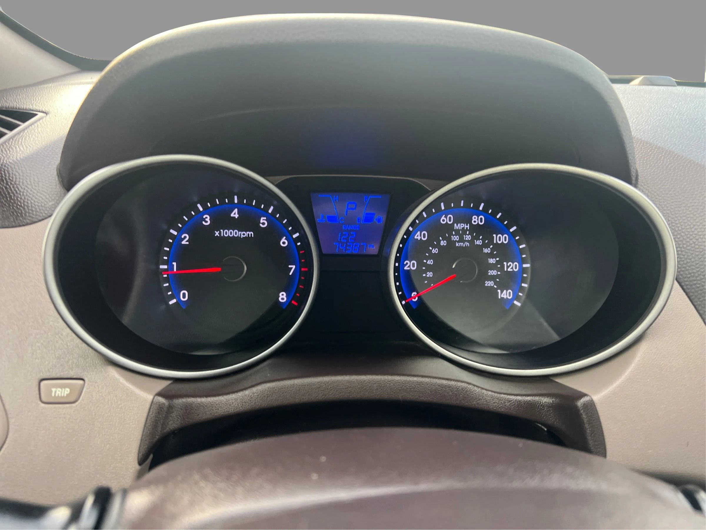 Used 2012 Hyundai Tucson Limited w/ Premium Pkg FWD image 20