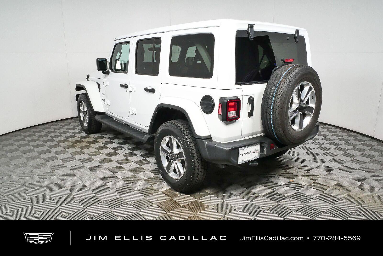 Used 2021 Jeep Wrangler Unlimited Sahara AWD/4WD image 28