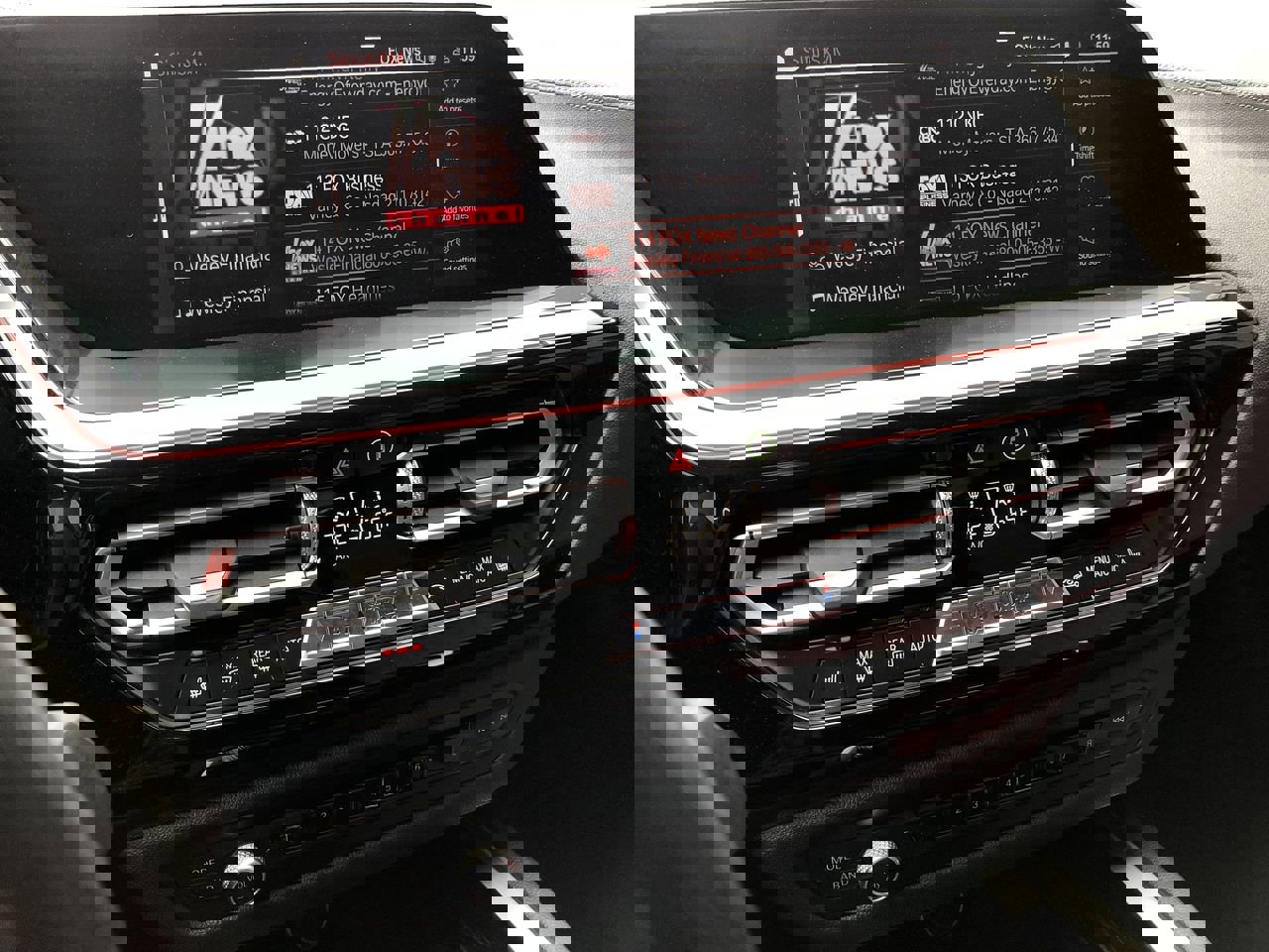 Used 2019 BMW Z4 sDrive30i w/ Convenience Package image 26