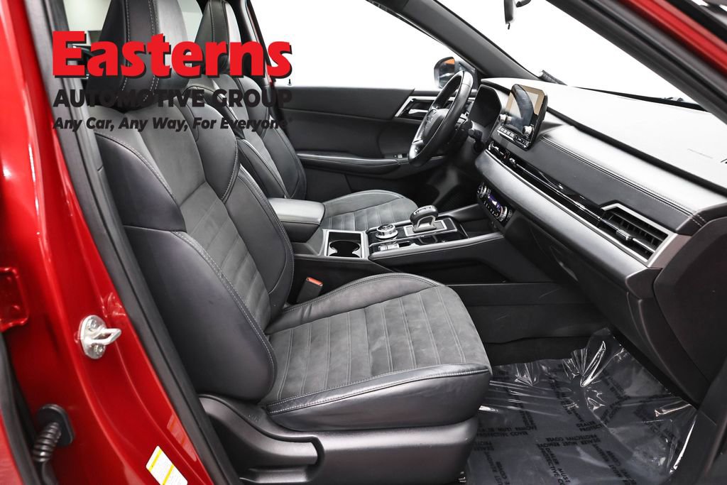 Used 2022 Mitsubishi Outlander SE FWD image 23
