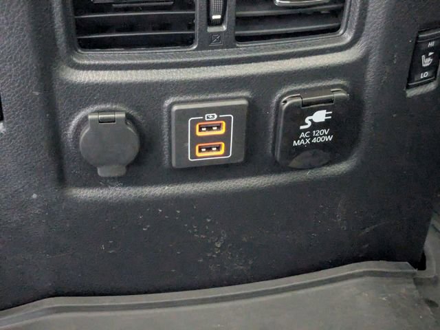 Used 2024 Nissan Titan Platinum Reserve w/ Moonroof Package image 27