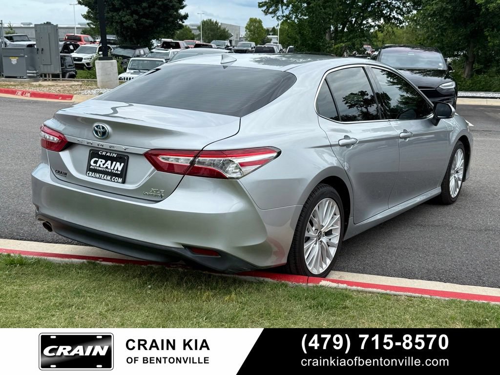 Used 2020 Toyota Camry XLE FWD image 7