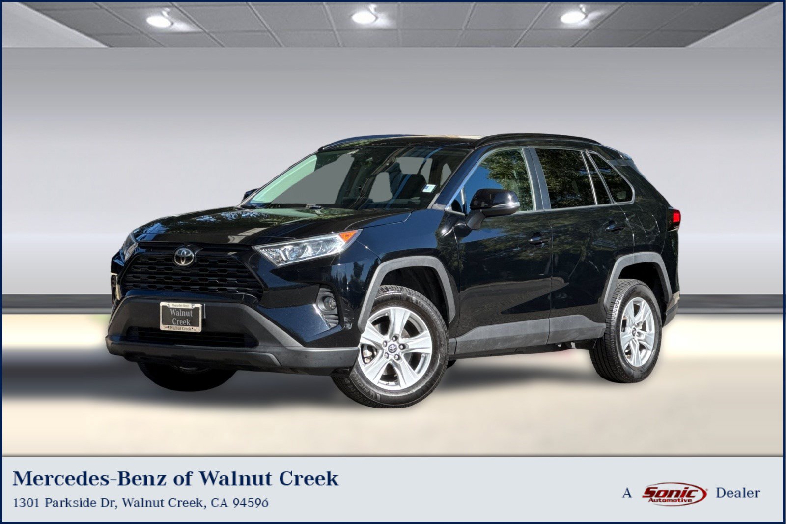 Used 2019 Toyota RAV4 XLE w/ All Weather Liner Package