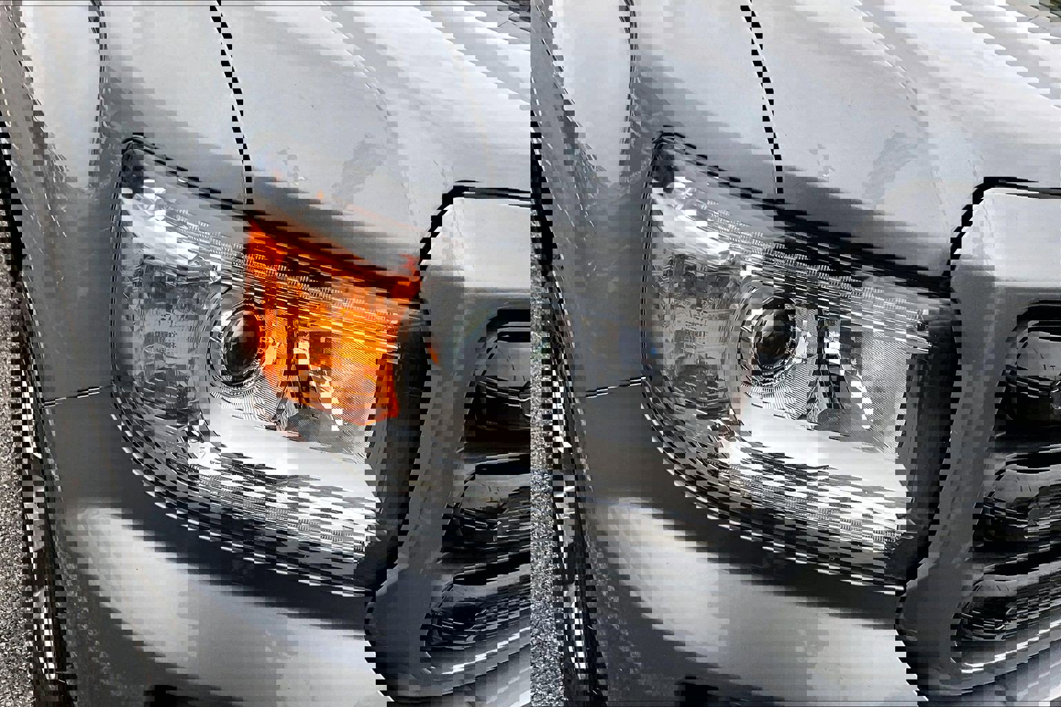 Used 2019 GMC Canyon All Terrain w/ Trailering Package image 33