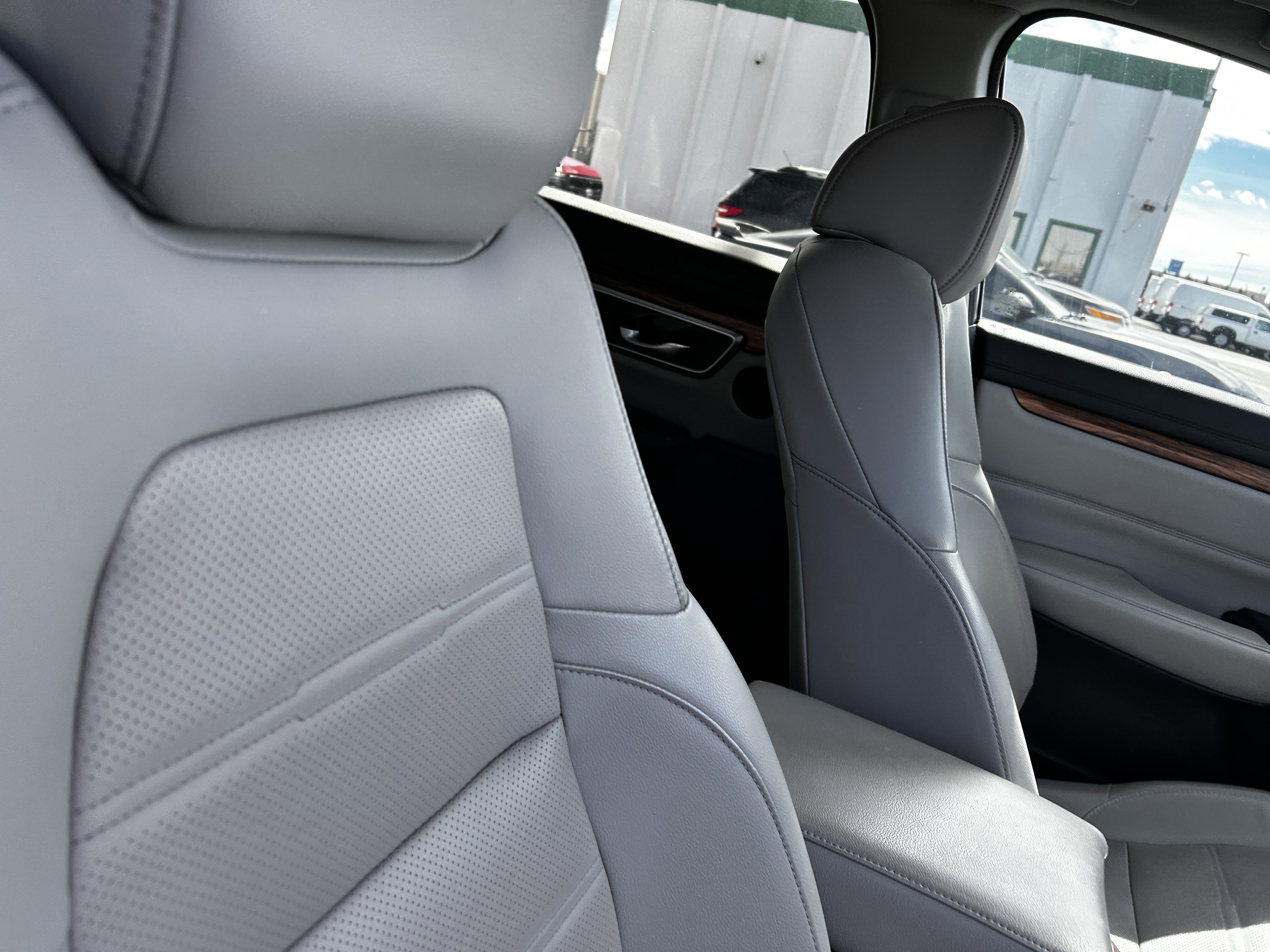 Used 2020 Honda CR-V EX-L image 14