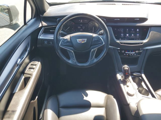Used 2022 Cadillac XT5 Luxury image 16