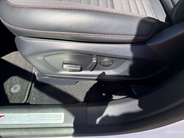 Used 2025 Ford Explorer ST-Line w/ Premium Package AWD/4WD image 27