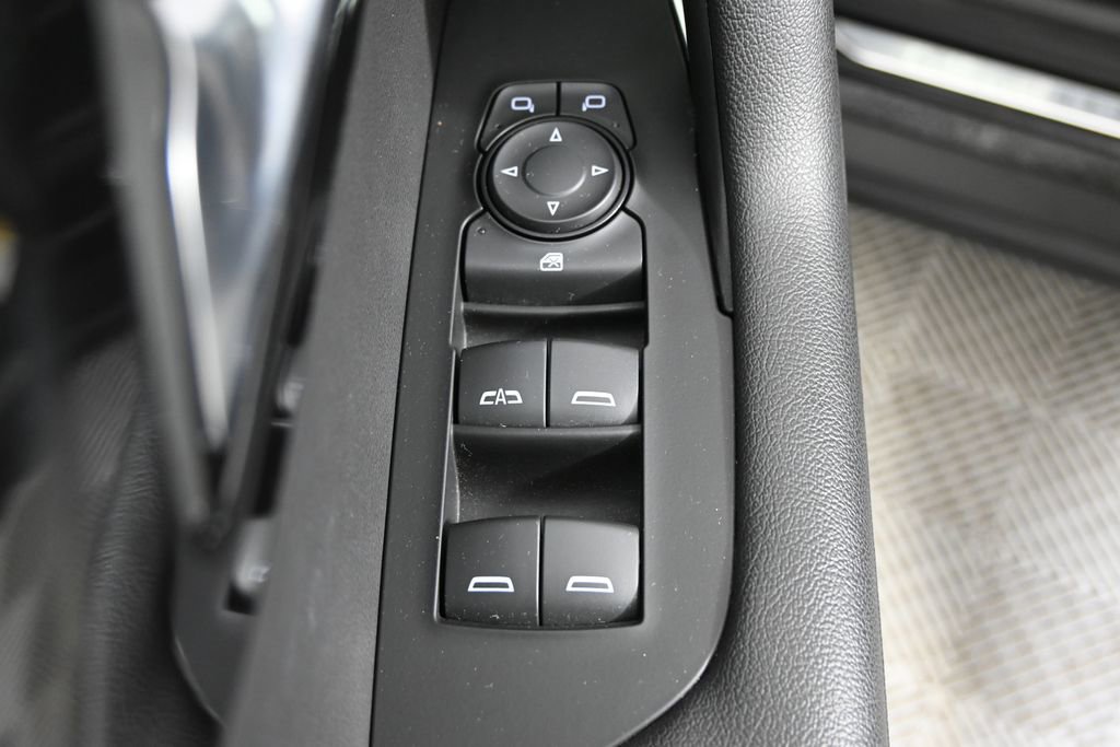 Used 2022 Chevrolet Blazer Premier w/ Enhanced Convenience Package image 19