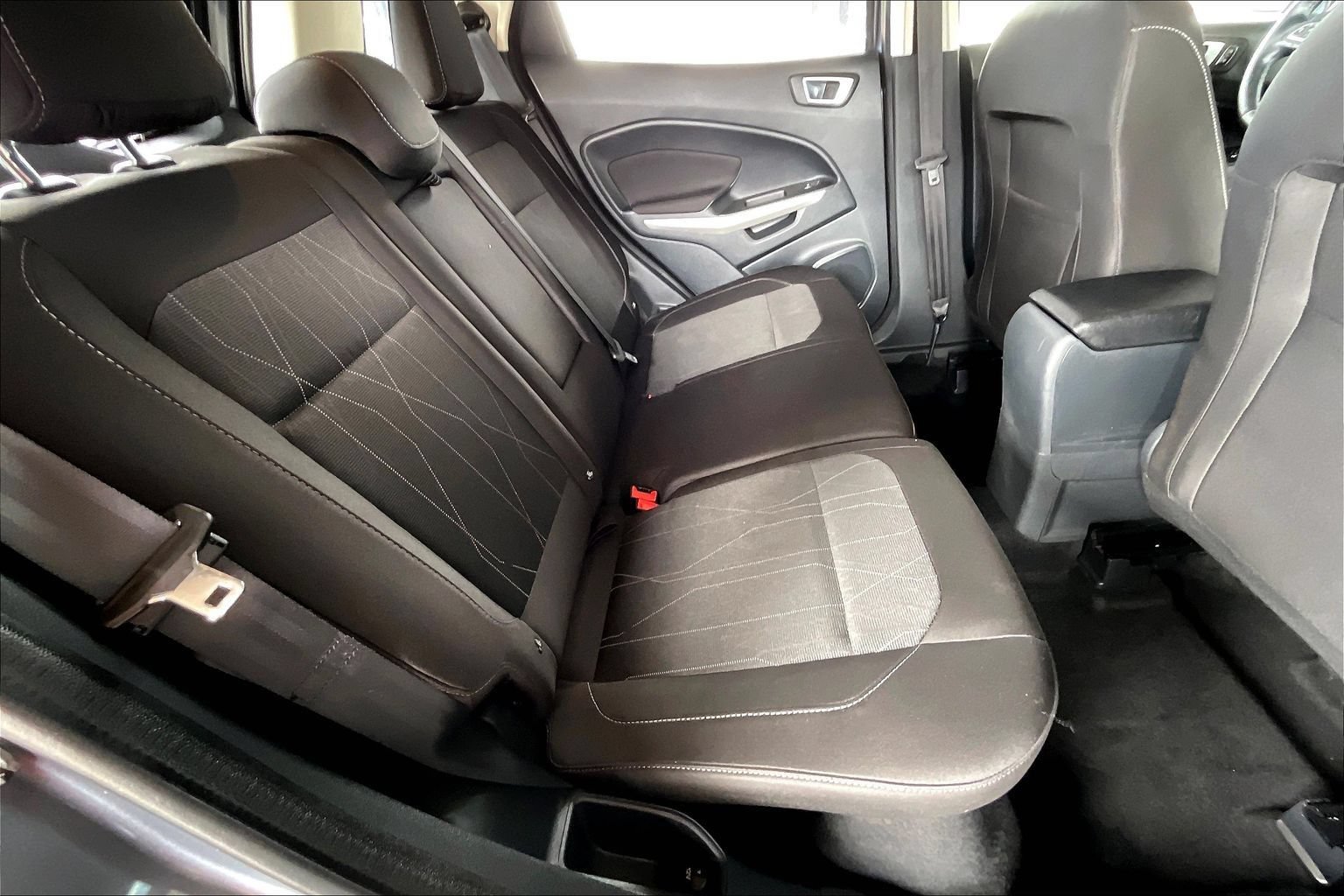 Used 2018 Ford EcoSport SE AWD/4WD image 21