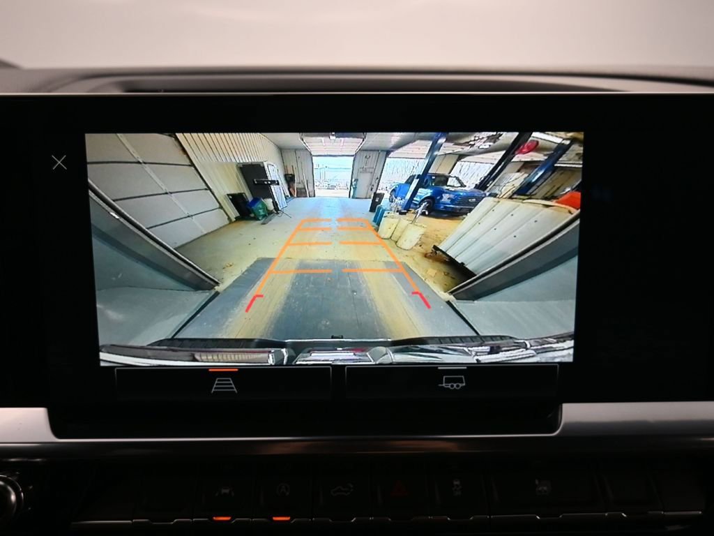 Used 2025 GMC Sierra 1500 SLT image 16